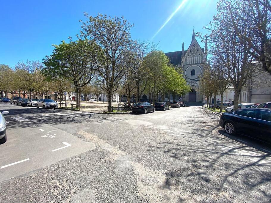 Studio Coeur De Ville Proche Bords De Loire Orleans Exterior photo